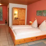 Gaestehaus Willaringen *