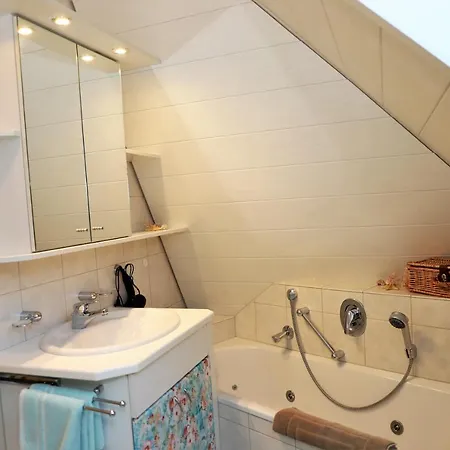 شقة Gaestehaus Willaringen *